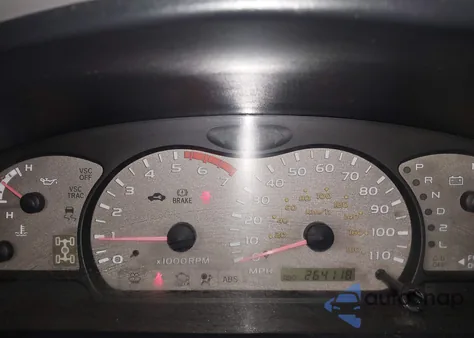 2002 Toyota Sequoia Sr5 V8 from USA, damaged, VIN 5TDBT44A32S058517